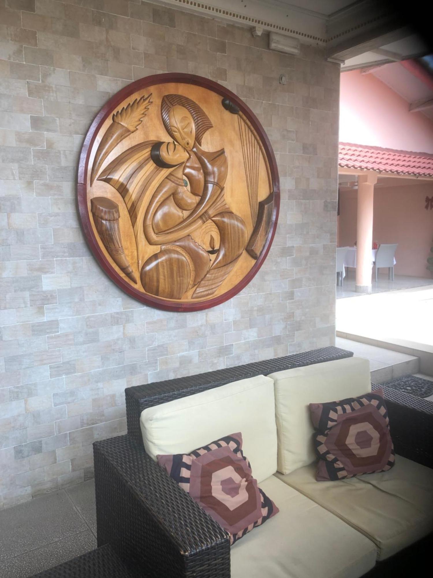 Residence Hoteliere Le Jomonia 리브르빌 외부 사진