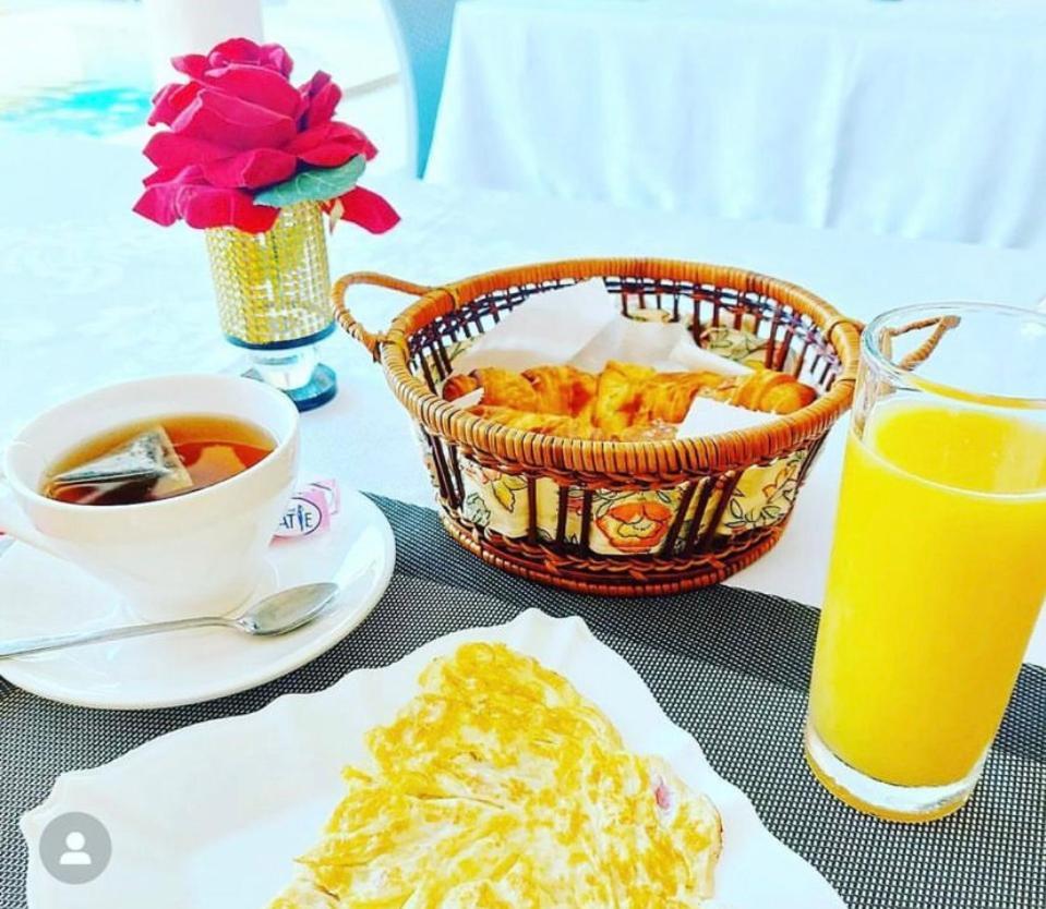 Residence Hoteliere Le Jomonia 리브르빌 외부 사진
