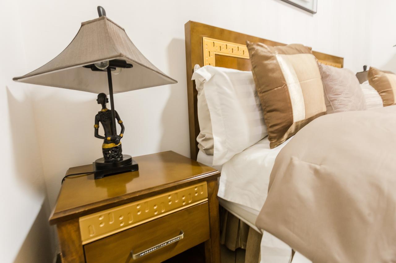 Residence Hoteliere Le Jomonia 리브르빌 외부 사진