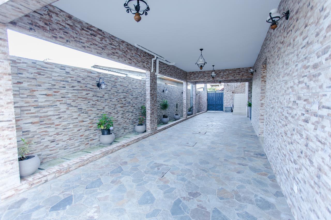 Residence Hoteliere Le Jomonia 리브르빌 외부 사진