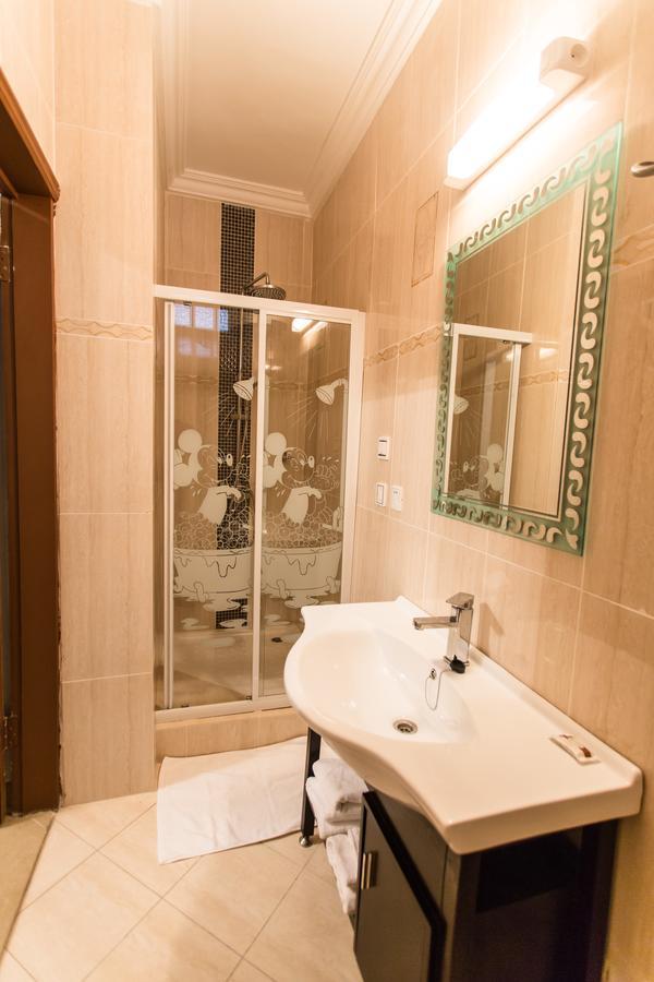 Residence Hoteliere Le Jomonia 리브르빌 외부 사진