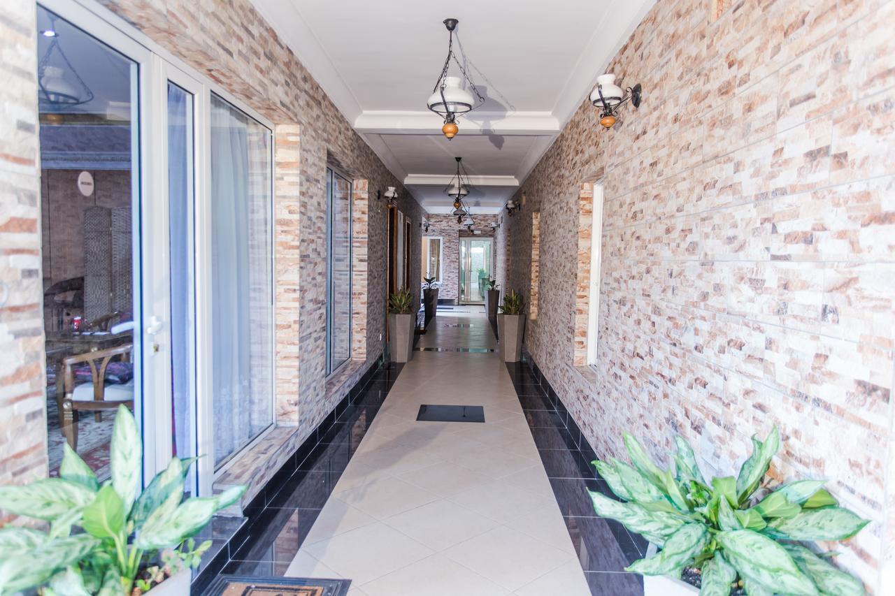Residence Hoteliere Le Jomonia 리브르빌 외부 사진